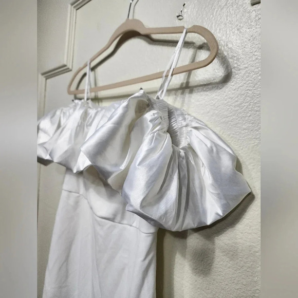 Lulu's Sincerely Passionate White Ruffled Off-the-Shoulder Maxi Dress S Wedding - Picture 10 of 13